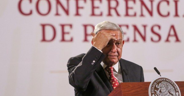 AMLO:"Si hay elementos, que la Fiscalía desista"