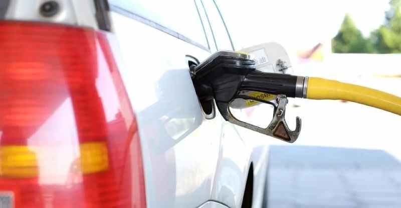 California prohibirá la venta de automóviles a gasolina a partir de 2035.