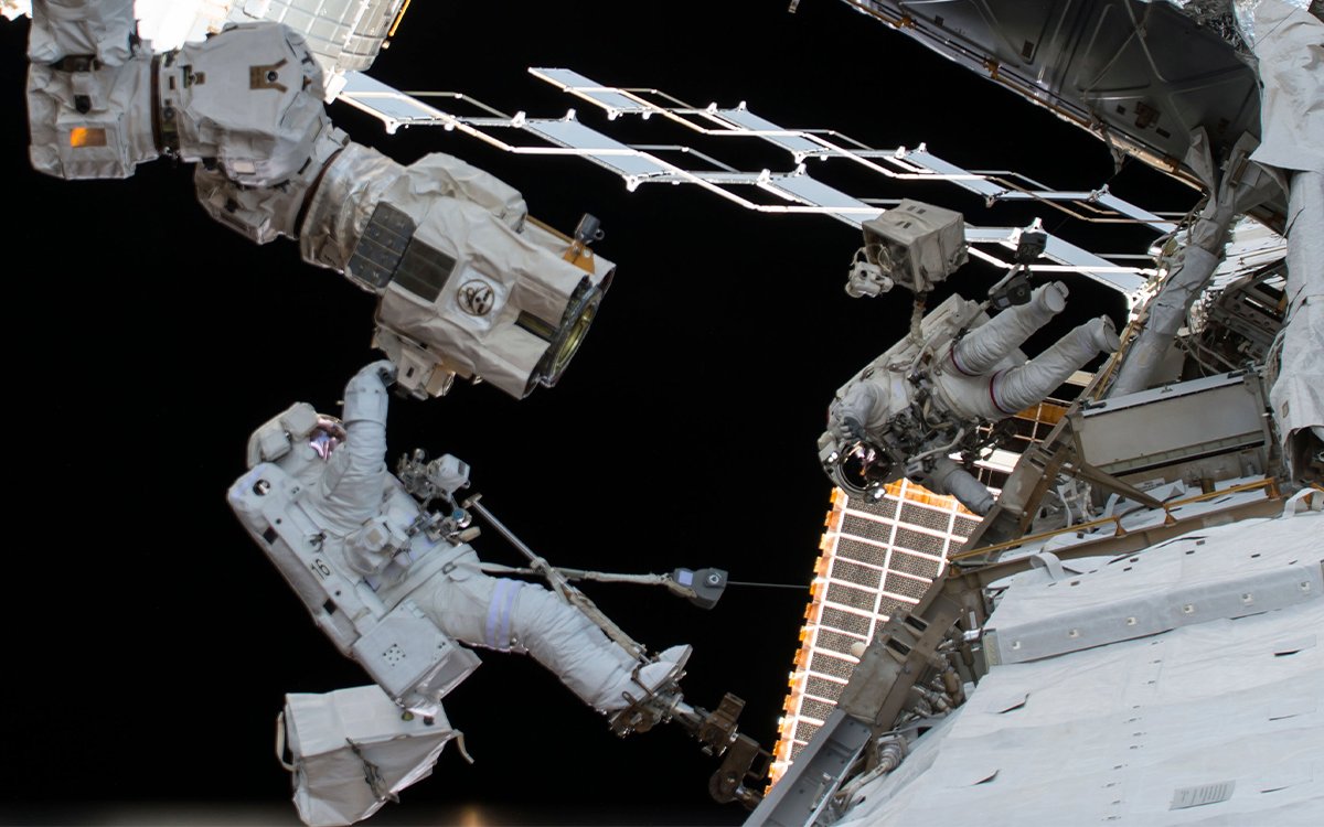 Encuentran cambiarse en el ADN de astronautas que viajaron al espacio |  Video