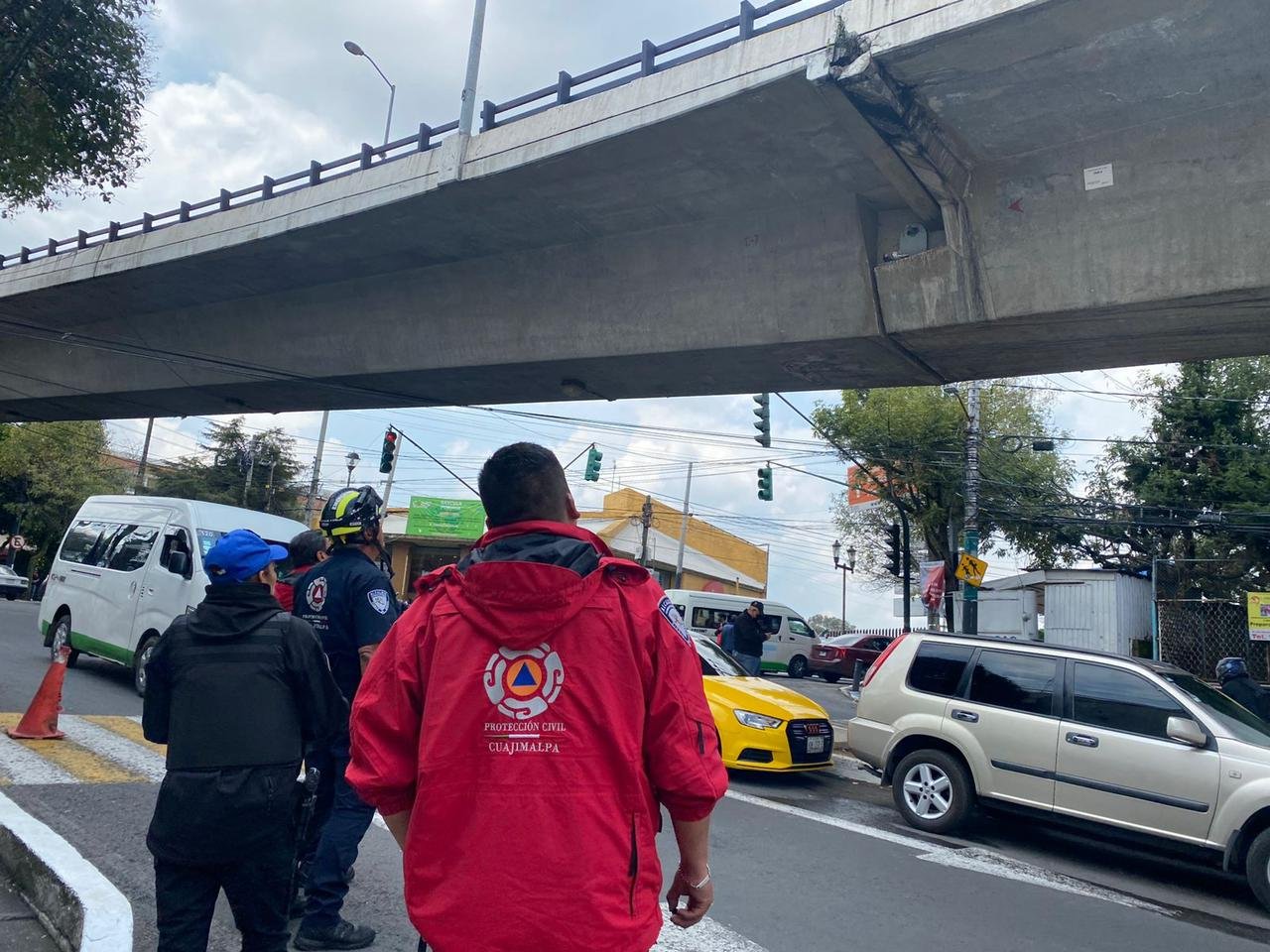 Tras sismo reportan fisuras en el Puente del Yanqui