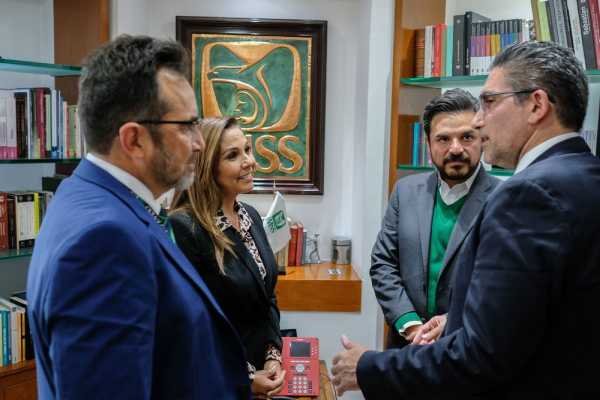 Trabajan Mara Lezama e IMSS en Plan Integral para mejorar los servicios de salud en Quintana Roo (1)