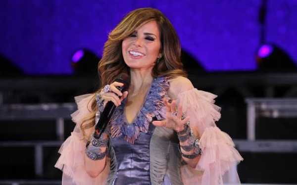 Gloria Trevi anuncia nuevas fechas en su gira Isla Divina 1