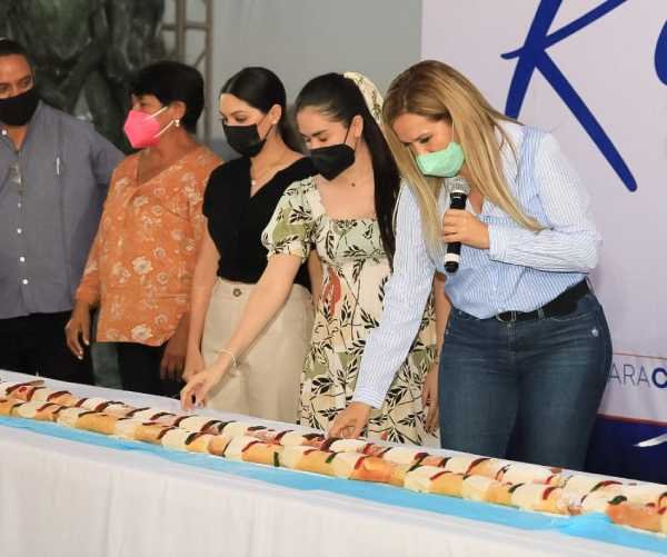 Lili Campos extiende una invitacion a la Rosca de Reyes 2