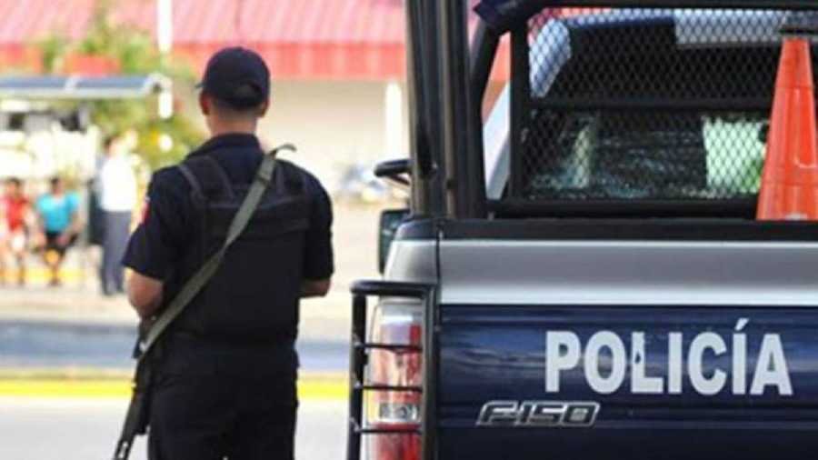 Dos individuos detenidos en Playa del Carmen por posesión de sustancias ilícitas