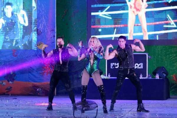 Soberanos del Carnaval de Puerto Morelos 2023 coronados con gran éxito 1 Soberanos del Carnaval de Puerto Morelos 2023 coronados con gran exito 2 1