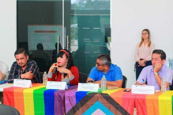 Foro busca mejorar politicas publicas en salud sexual para la comunidad LGTBTTTIQ 1