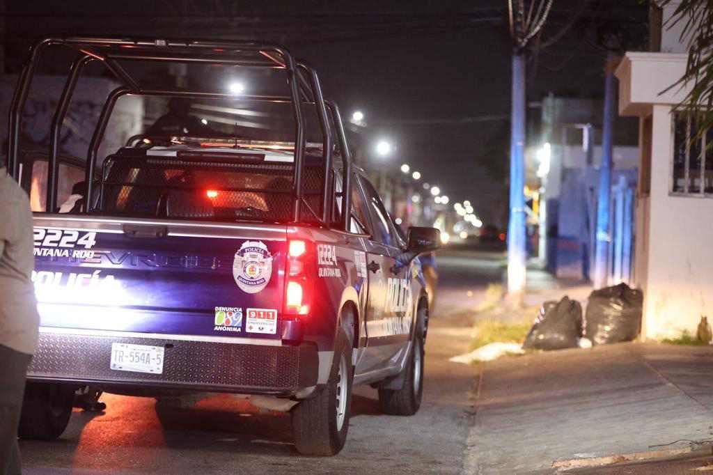 Catean una casa en la Region 91 y detienen a dos presuntos implicados en multihomicidio en la Zona Hotelera 1