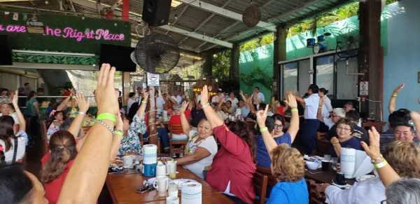 Fortalecimiento de la unidad y compromiso: Luis Herrera Quiam presenta avances del Sindicato de Taxistas en Cozumel 1 Fortalecimiento de la unidad y compromiso Luis Herrera Quiam presenta avances del Sindicato de Taxistas en Cozumel 1