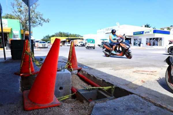 Mejoras urbanas en Puerto Aventuras: nuevos semáforos y repavimentación de calles con el apoyo de la presidenta Lili Campos 1 Mejoras urbanas en Puerto Aventuras nuevos semaforos y repavimentacion de calles con el apoyo de la presidenta Lili Campos 1