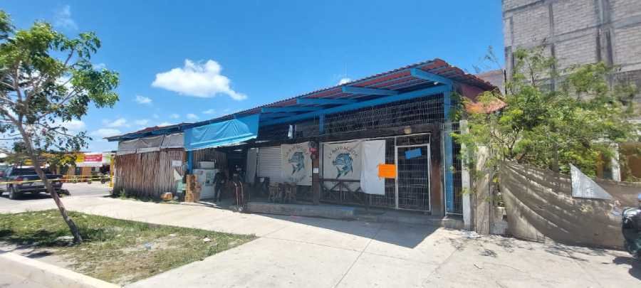 Restaurante de mariscos en Playa del Carmen sufre ataque a balazos sin heridos