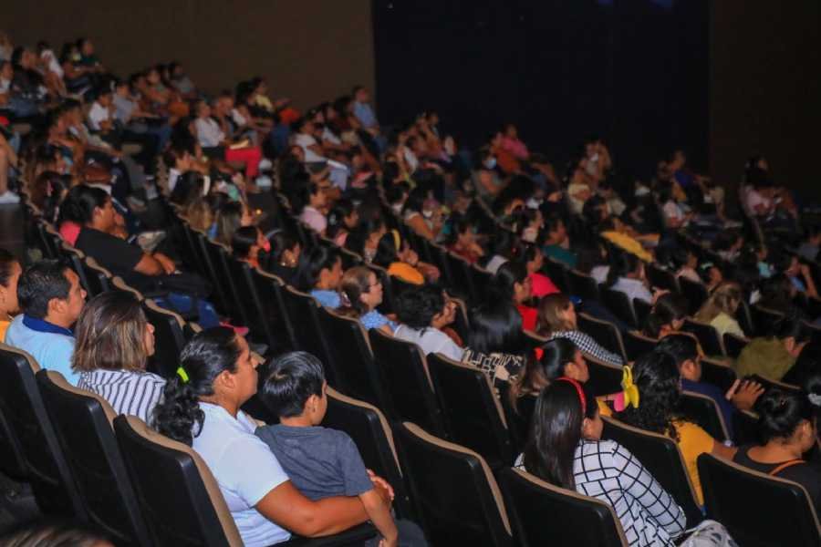 App innovadora para una crianza positiva y libre de violencia en niños y adolescentes 2 App innovadora para una crianza positiva y libre de violencia en ninos y adolescentes 2