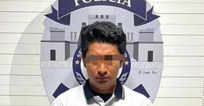 Detienen a taxista agresivo en Cancún tras enfrentamiento con conductor de Uber