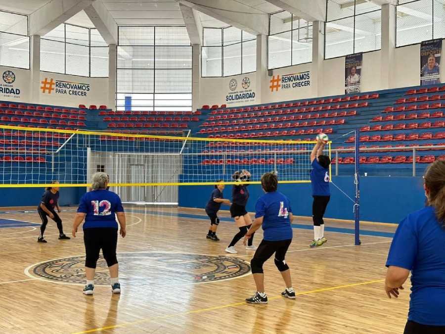 Inicia la V Copa Nacional Riviera Maya de Cachibol Femenil con participación de varios estados del país