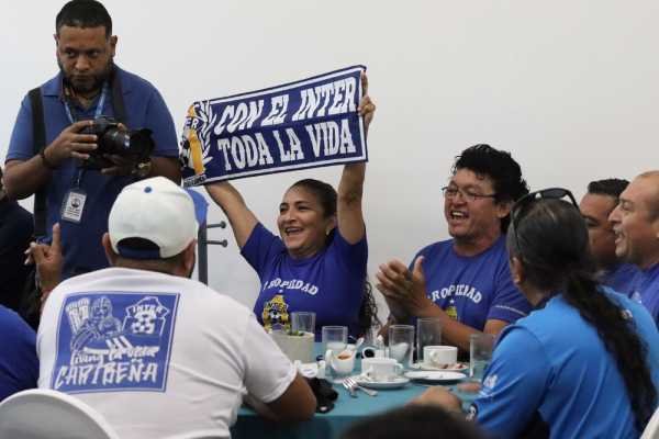 Lili Campos celebra con el Inter Playa del Carmen su destacado desempeño en la Liga Premier 2 Lili Campos celebra con el Inter Playa del Carmen su destacado desempeno en la Liga Premier 2