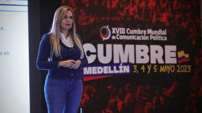 Lili Campos lidera una campaña para erradicar la violencia de género en la política de Playa del Carmen