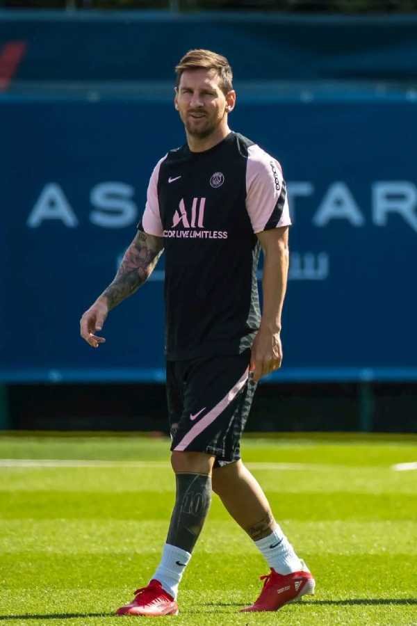Lionel Messi regresa a los entrenamientos del PSG tras cumplir su sanción 1 Lionel Messi regresa a los entrenamientos del PSG tras cumplir su sancion 1