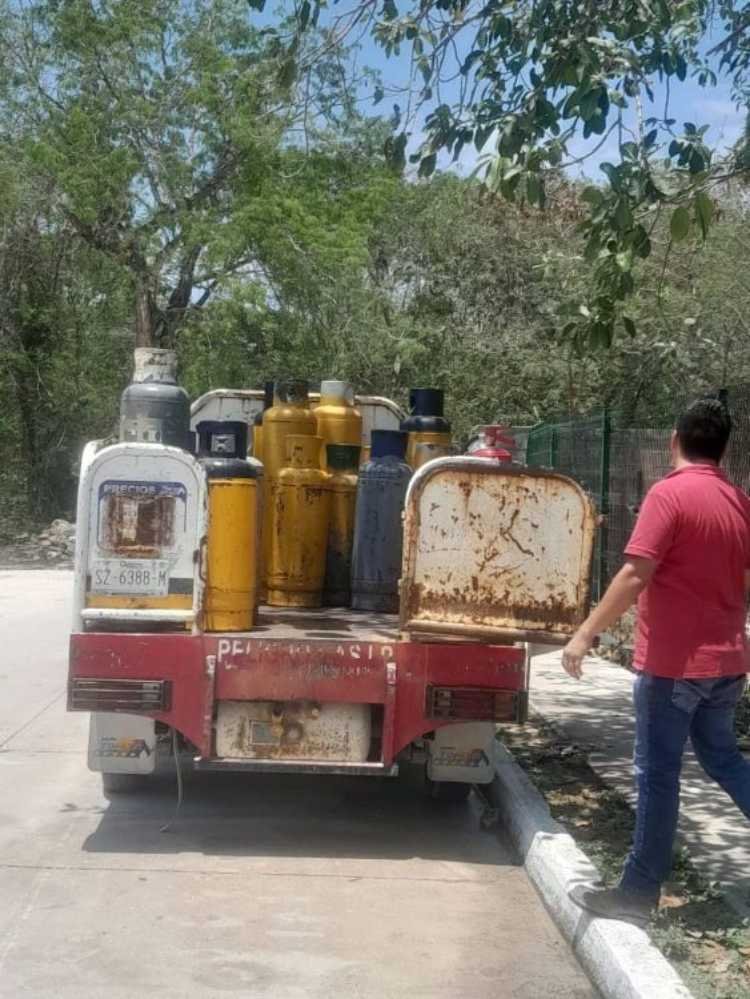 Trabajador sufre graves quemaduras tras escape de gas de un tanque 1