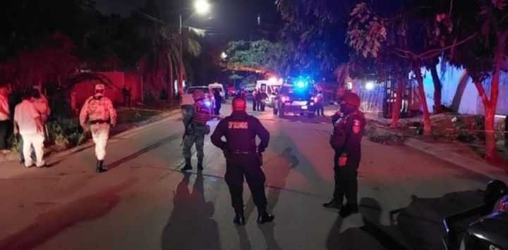 Trágica ejecución en Playa del Carmen: Mujer baleada el mes pasado pierde la vida