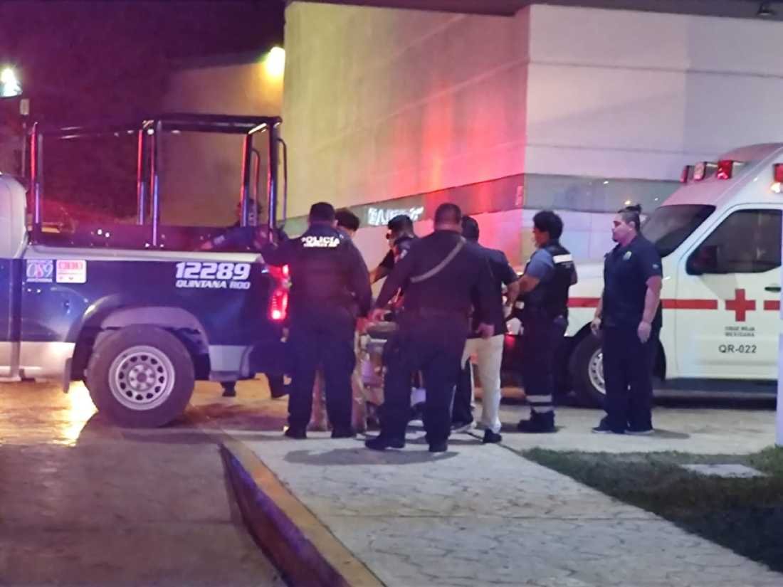 Valiente joven lucha por su vida tras ser gravemente herido al enfrentar un asalto en Cancún