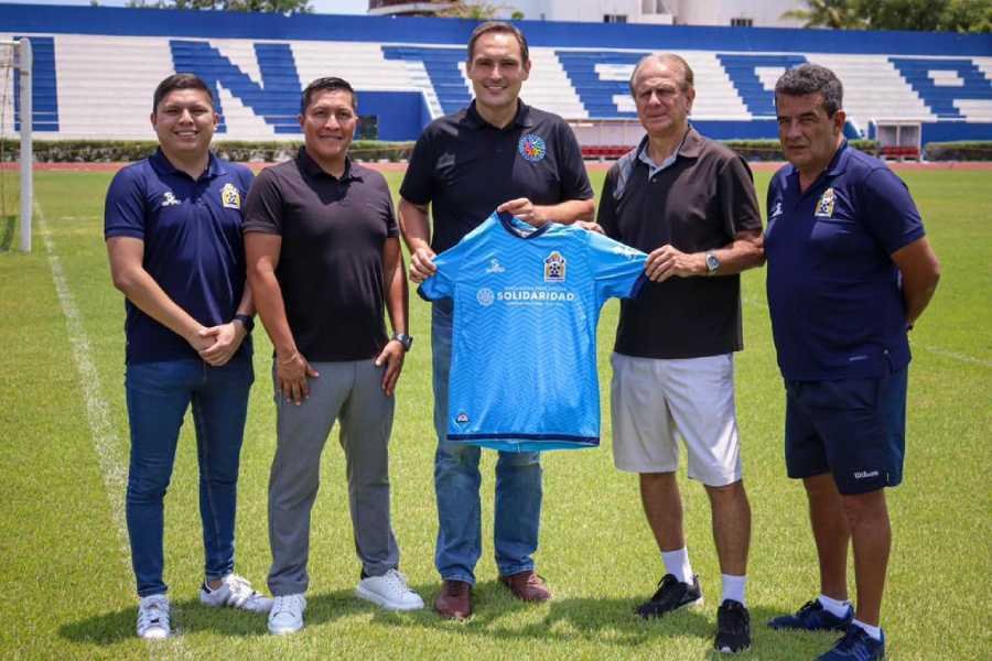 Carlos Bracamontes ratificado como entrenador del Inter Playa del Carmen: La afición celebra su continuidad 1 Carlos Bracamontes ratificado como entrenador del Inter Playa del Carmen La aficion celebra su continuidad 1