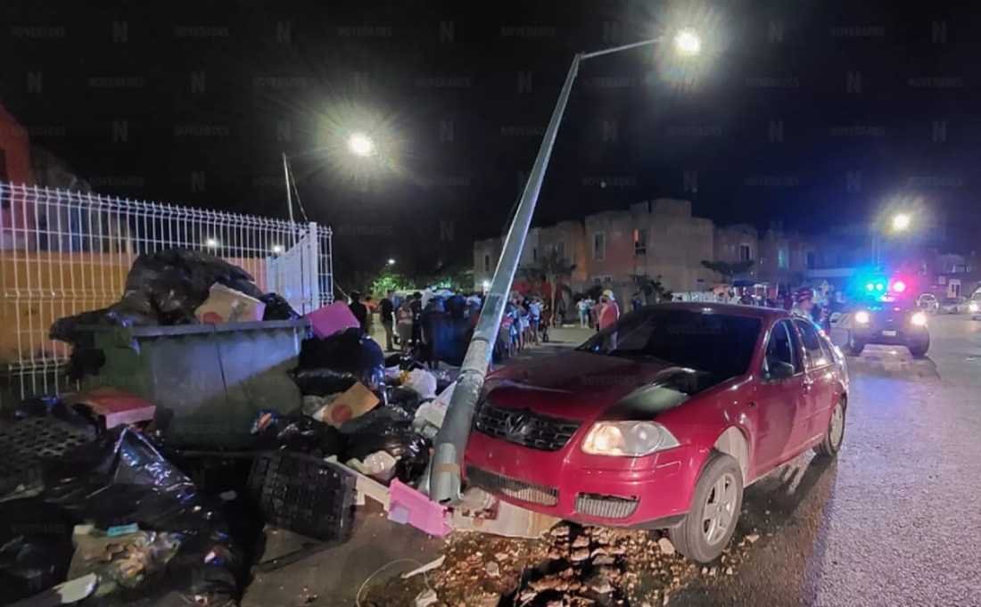 Conductor ebrio arrolla a una familia en Villas del Sol sin causar víctimas fatales