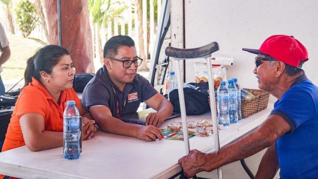 El Gobierno de Solidaridad promueve la inclusión laboral con éxito en la 7ª feria inclusiva