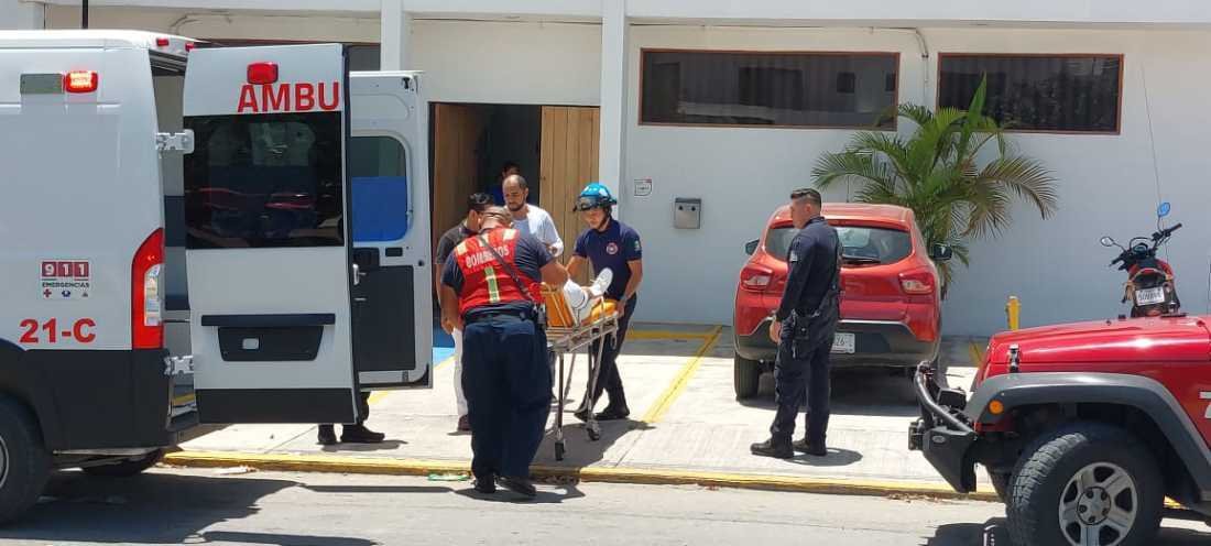 Estudiantes de enfermería en Playa del Carmen hospitalizadas por exceso de extracción de sangre