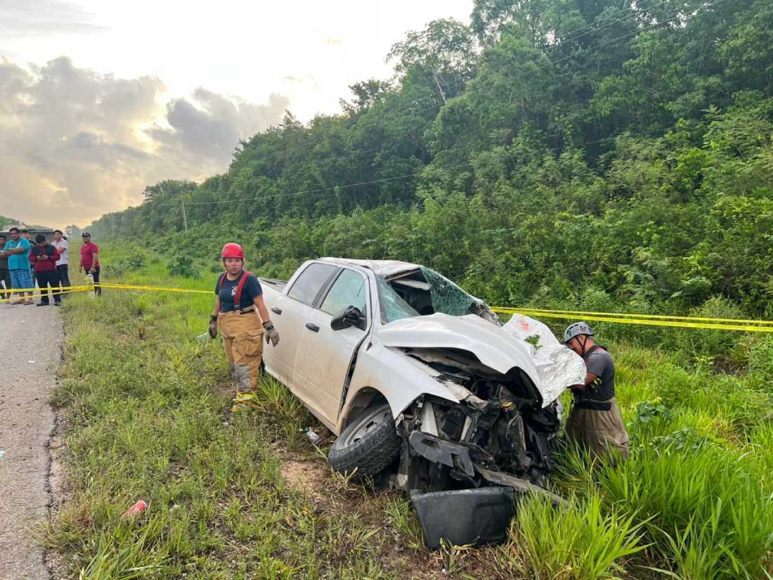 Fatal colisión en Bacalar: 2 muertos y 2 heridos tras brutal choque
