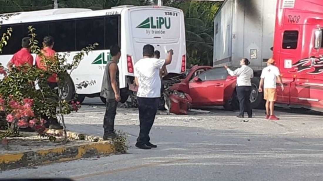Fatal colisión en carretera: Dos muertos y un herido grave en Playa del Carmen