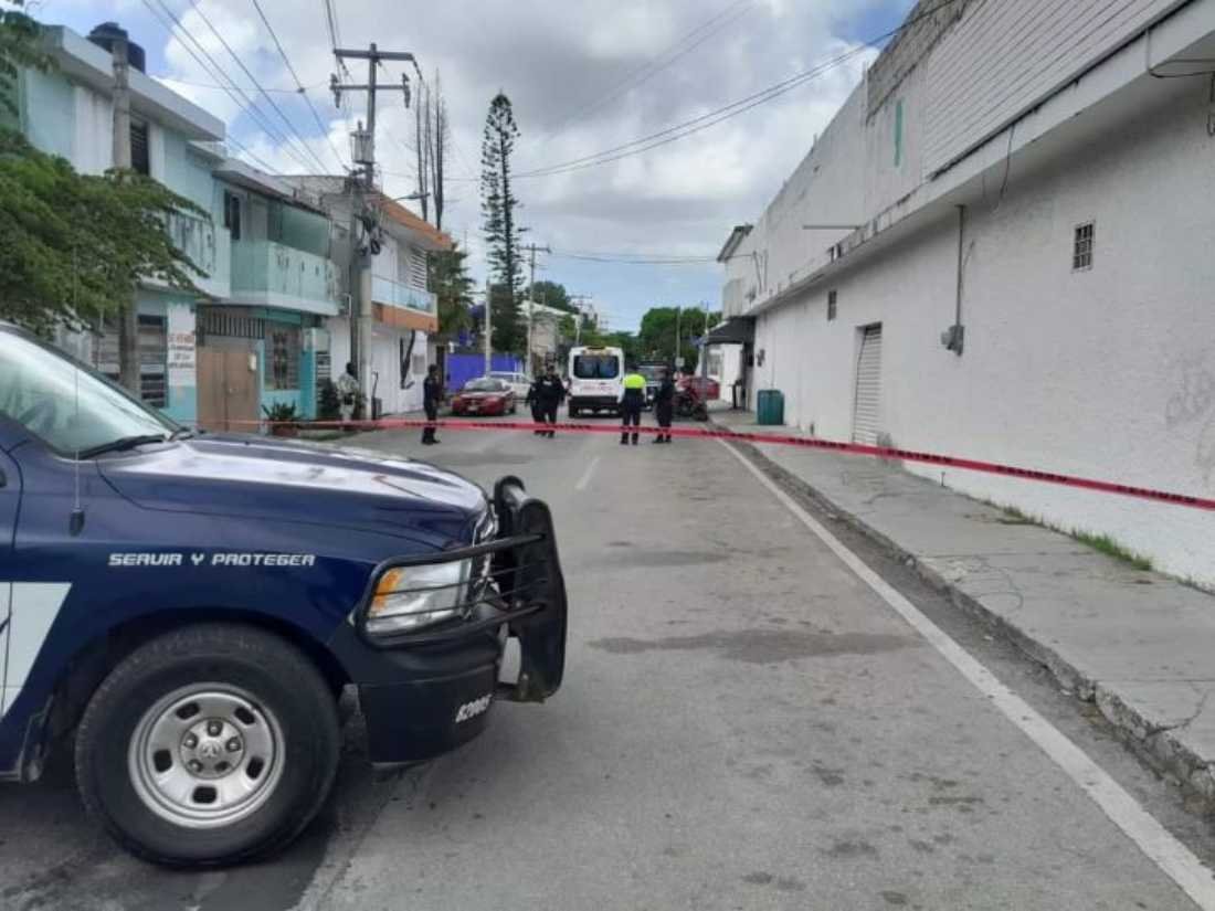 Incidente en Bar de Playa del Carmen deja un herido durante un ataque armado