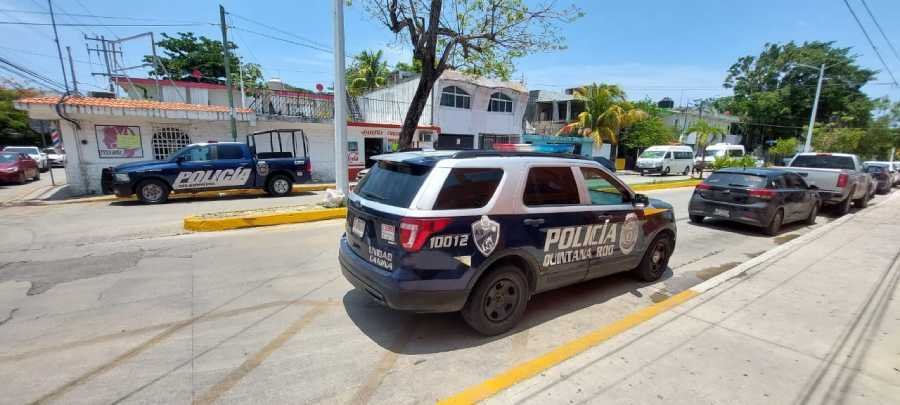 Tienda de abarrotes en Playa del Carmen sacudida por asalto violento con disparo al aire 1