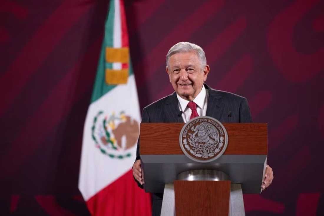 AMLO refuta acusaciones de Xóchitl Gálvez: "Jamás insulto a las mujeres"