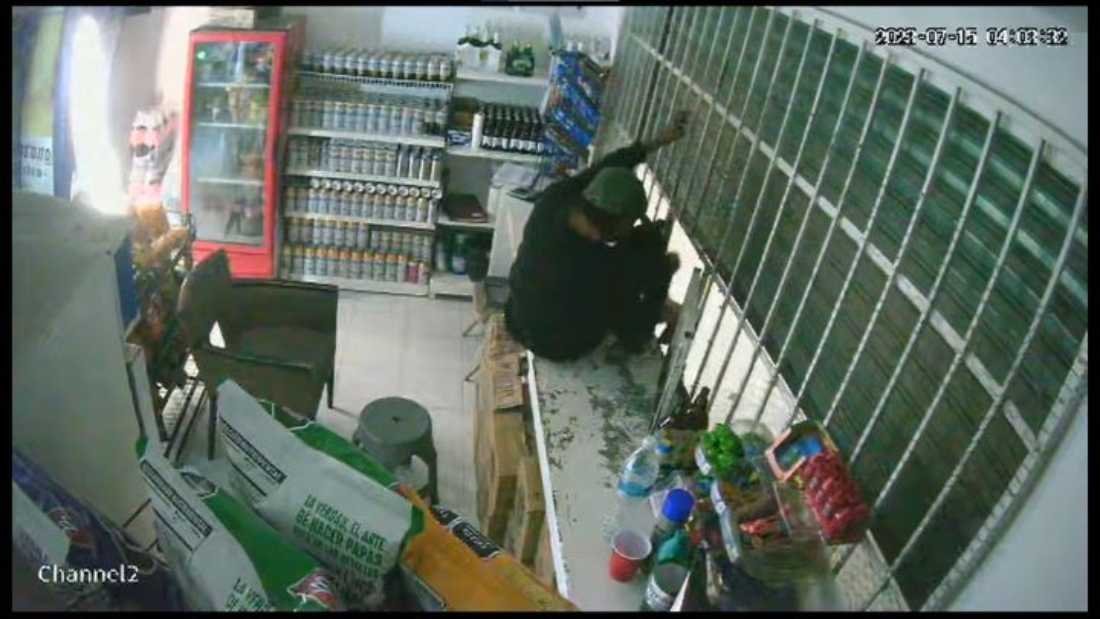 Astuto ladrón causa estragos en comercio de Haciendas Real del Caribe