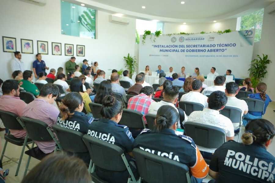 Lili Campos promueve un Gobierno Abierto y receptivo en Solidaridad 1 Lili Campos promueve un Gobierno Abierto y receptivo en Solidaridad 1