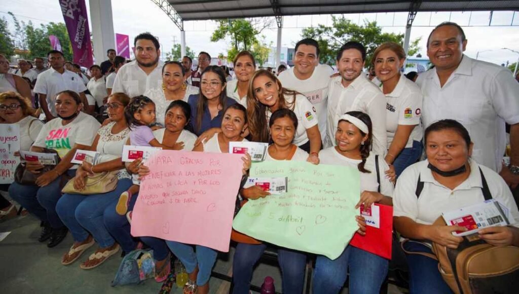 Mara Lezama fortalece a mujeres del sur de Quintana Roo con el programa Mujer es Poder 1