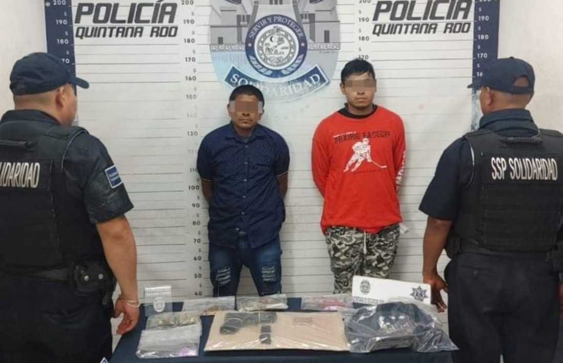 Tres detenidos en Playa del Carmen por posesión de drogas y arma de fuego