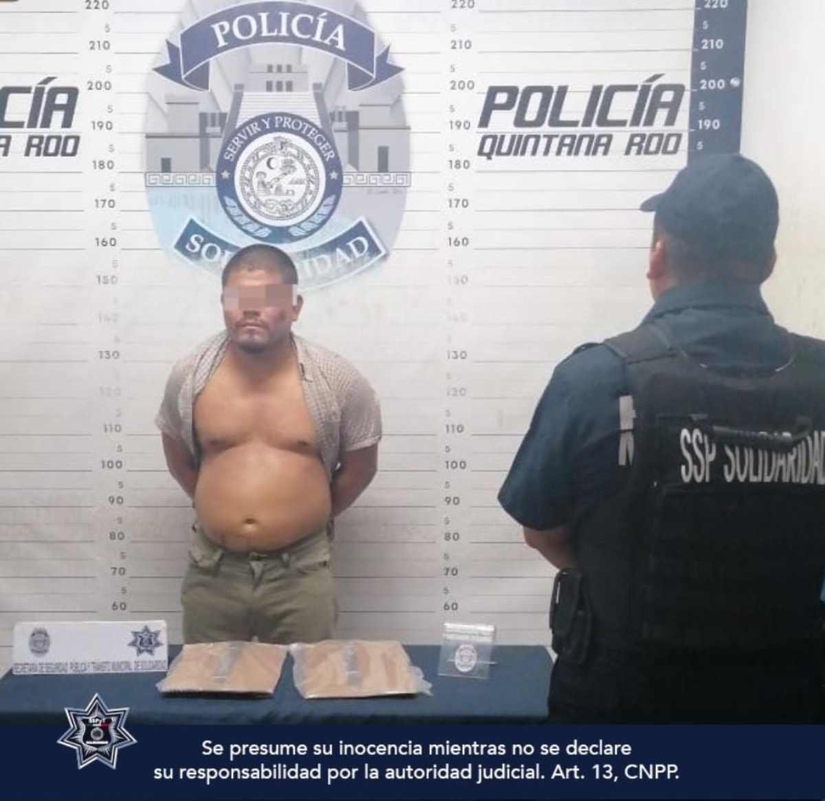 Capturado en Playa del Carmen tras intentar agredir a agentes con cuchillos