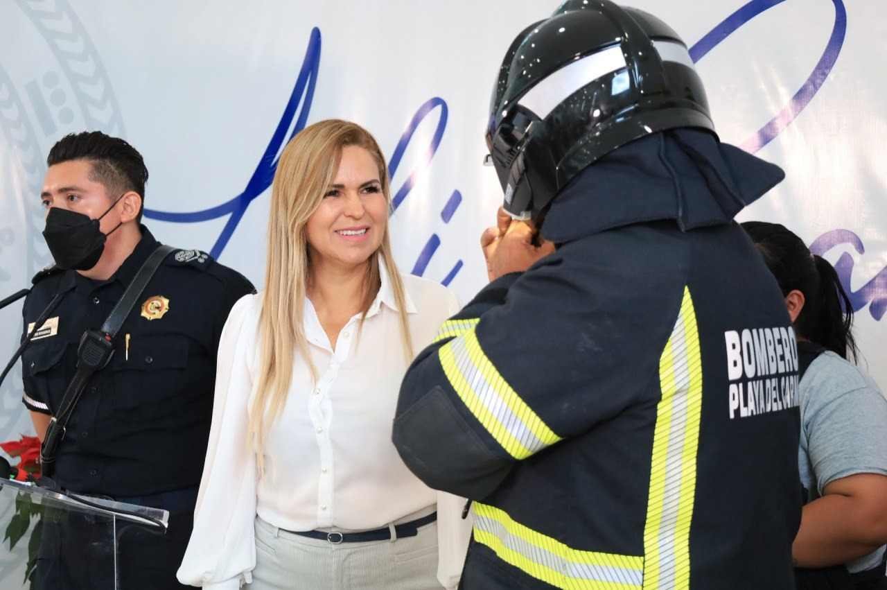 Celebración en Honor a los Valientes Bomberos de Solidaridad por su Ejemplar Entrega y Sacrificio
