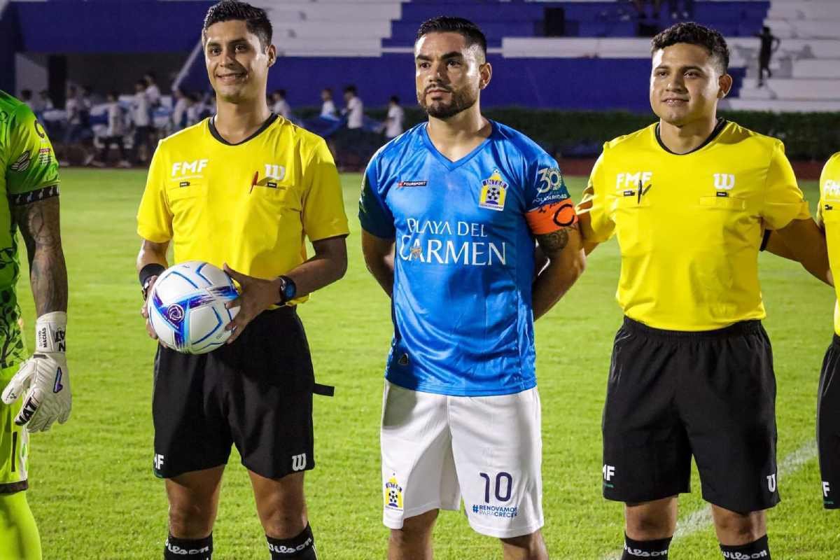 Daniel Jiménez del Inter Playa del Carmen Brilla en el '11 Ideal' de la Liga Premier