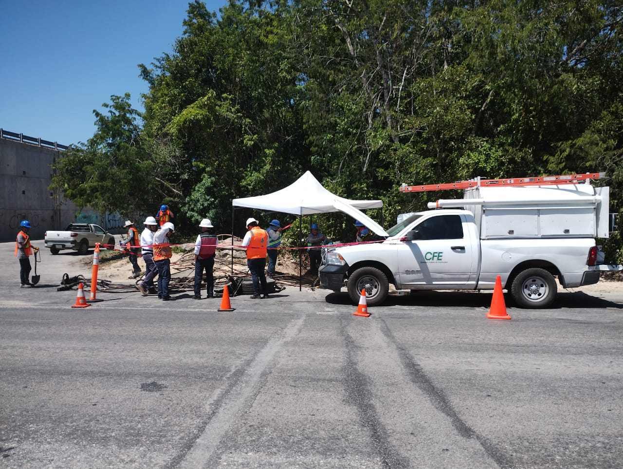 Desafío Energético en Playa del Carmen: Comerciantes Anhelan Reanudación del Suministro para Operar
