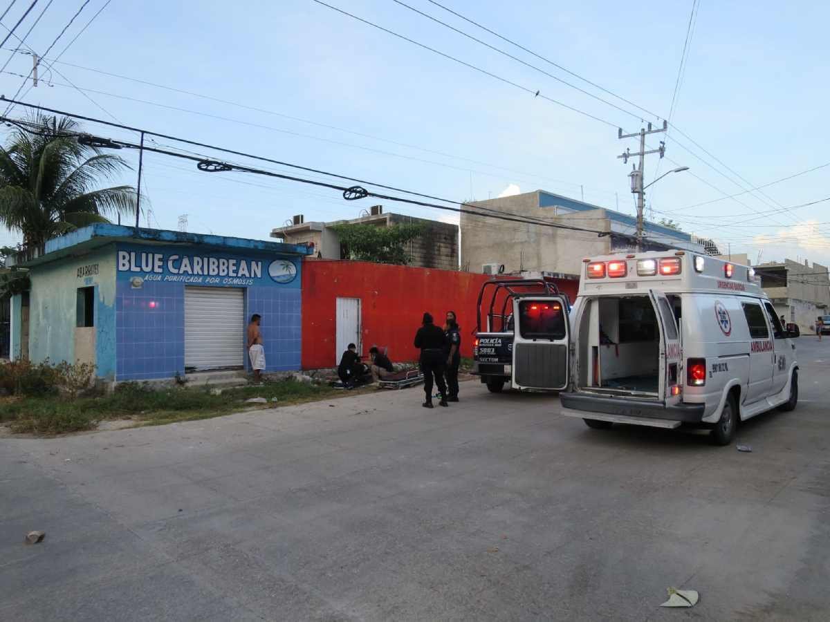 Hombre recibe disparo en pierna durante altercado en la Región 234 de Cancún