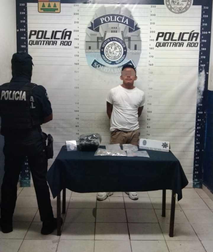 Arrestan a Individuo con Diversas Drogas en su Posesión en Playa del Carmen