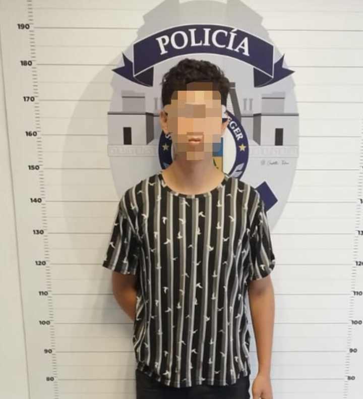 Arresto en Bonfil: Sujeto Capturado con Lote de Marihuana