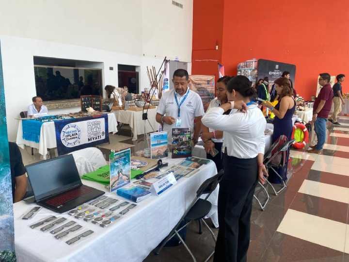 Muchos emprendimientos en Quintana Roo son gastronómicos y textiles: Karla Almanza