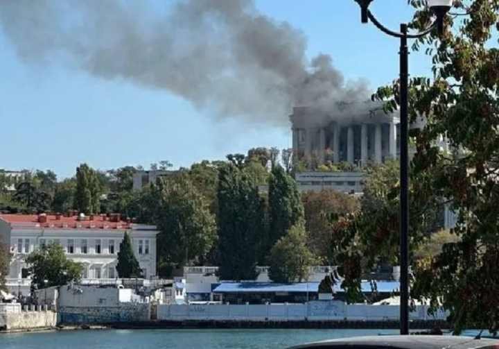 Ucrania Ataca Cuartel de la Flota Rusa en Crimea