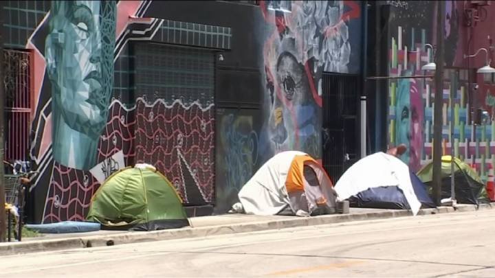 Nueva Ordenanza en Miami Beach sin Preaviso para Detener a Personas Sin Hogar