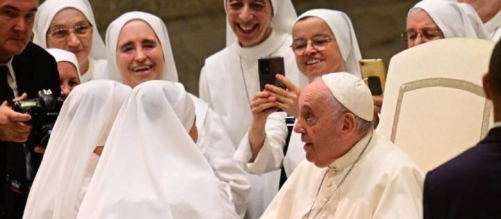 El Papa Francisco mencionó que fue un error grave haber dado un enfoque excesivamente masculino a la Iglesia