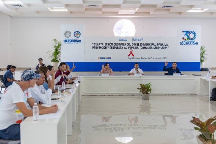 Estrategias Innovadoras y Compromisos Firmes en la Lucha Contra el VIH - SIDA en Playa del Carmen