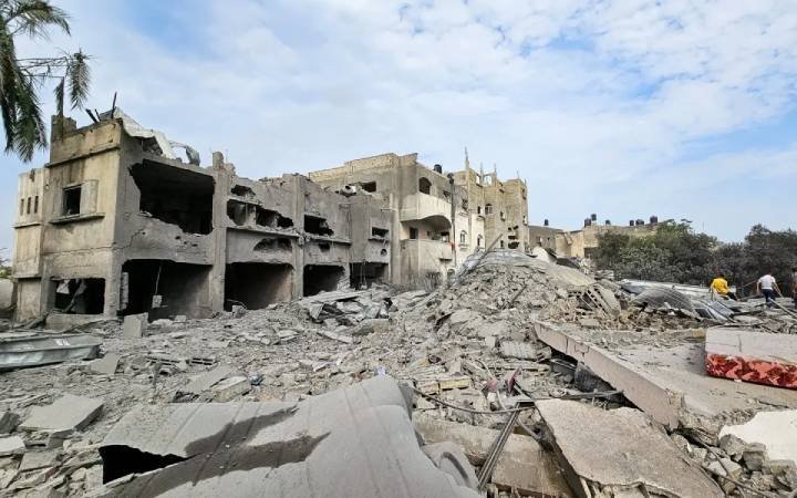 Israel Accede a Pausas Humanitarias en Gaza para Salida de Civiles