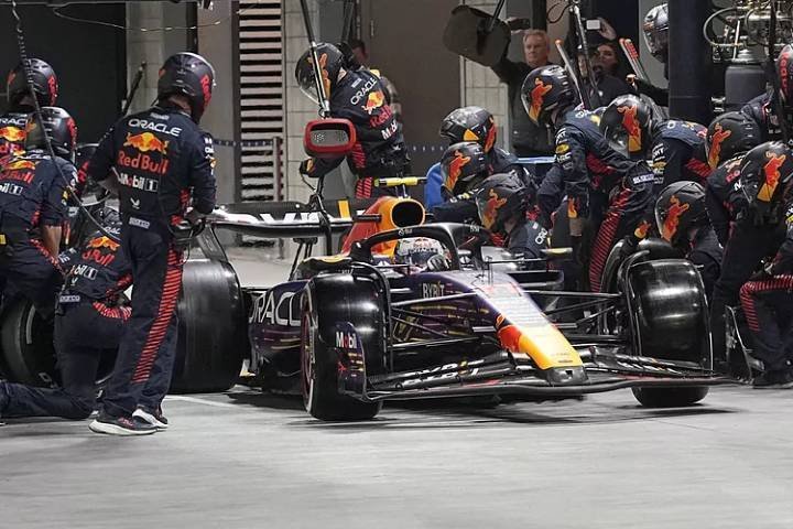 Red Bull Continúa Dominio en Paradas en Boxes de F1